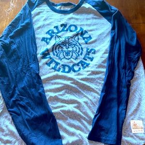 Men’s retro brand xxl Arizona wildcat long sleeve